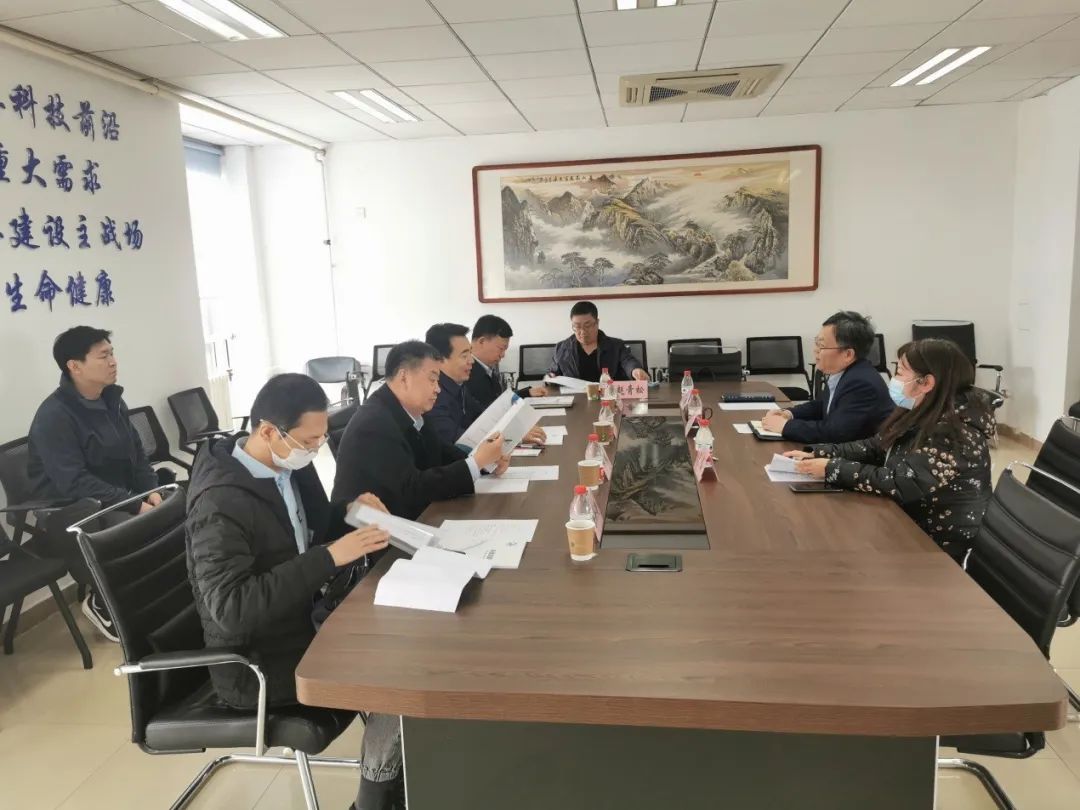 全國(guó)人大代表、內(nèi)蒙古興安盟委書(shū)記張曉兵一行到訪中國(guó)農(nóng)業(yè)科學(xué)院農(nóng)產(chǎn)品加工研究所