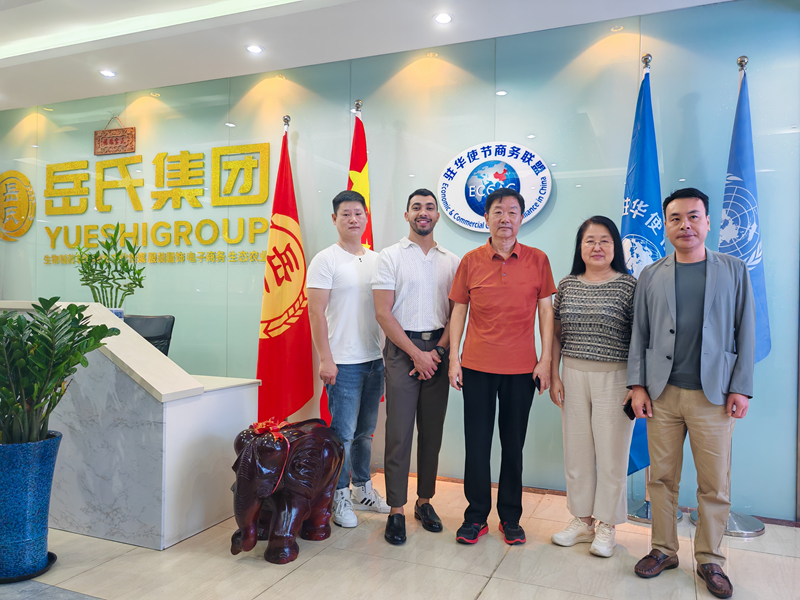 駐華使節(jié)商務(wù)聯(lián)盟到訪北京岳氏集團(tuán)，共促項(xiàng)目資源落地